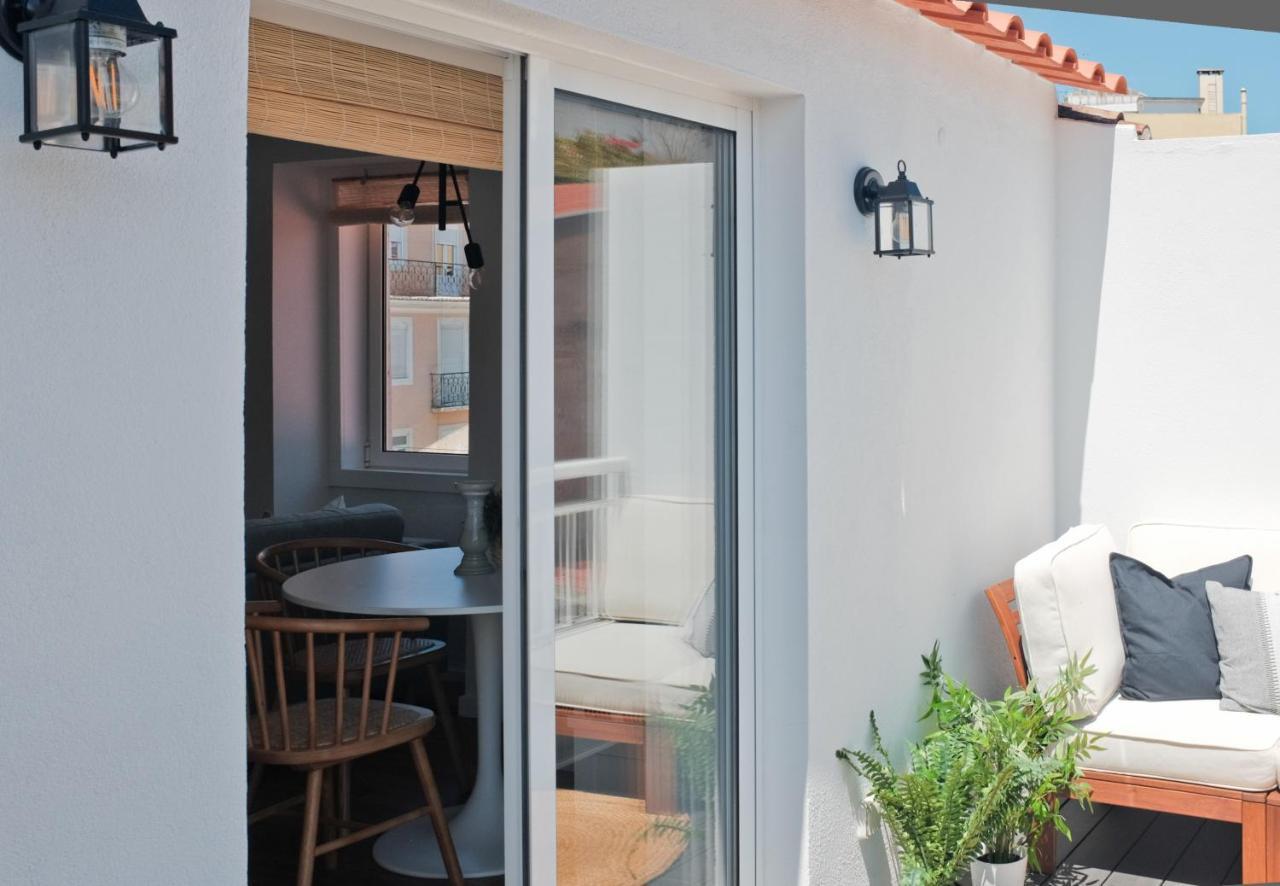 Appartement Downtown Terrace - 2 Bedroom In Graca With Private & Sunny Terrace! *